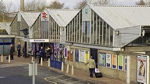 Northampton Railway Station: Updated plans revealed - BBC News