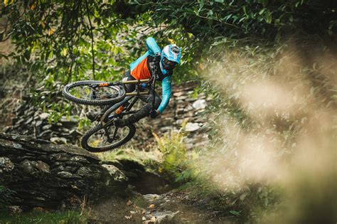 Saracen Launches 2023 Range of Downhill, Trail & Jump Bikes | Flipboard