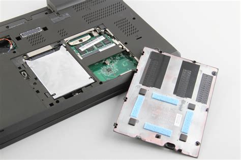 Lenovo ThinkPad T540p Disassembly | MyFixGuide.com