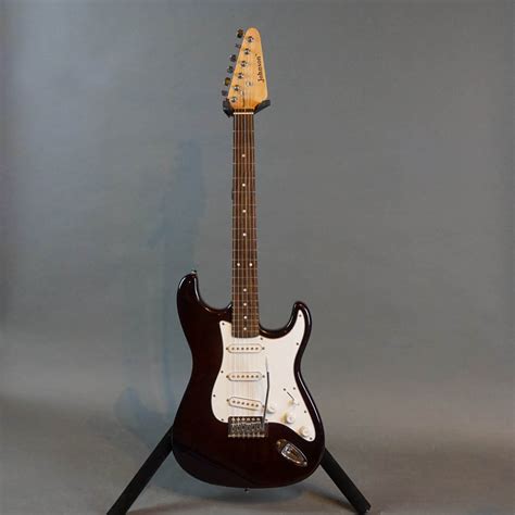 Johnson Strat Style Electric Guitar Maroon - Used