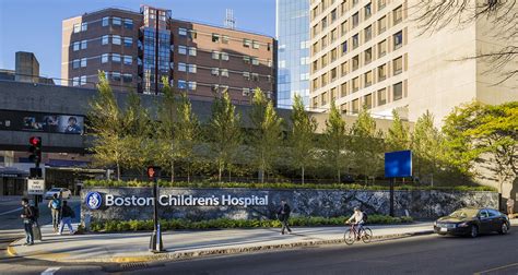 Boston Children’s Hospital Longwood Entrance | Mikyoung Kim Design ...