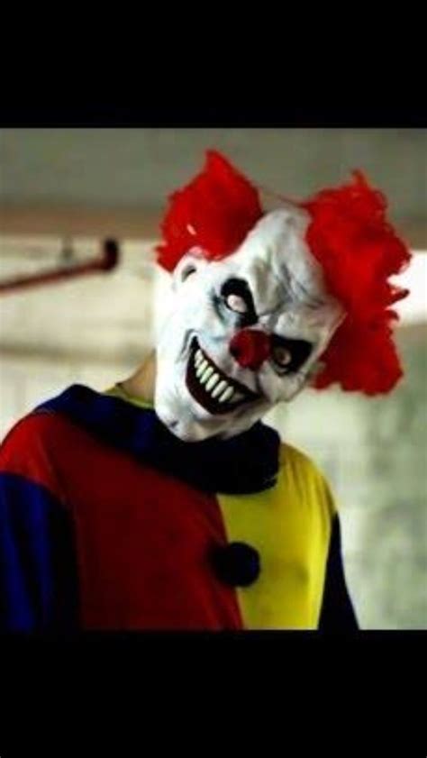 Pin by David Goguen on Happy Halloween | Scary pranks, Scary clowns, Creepy clown