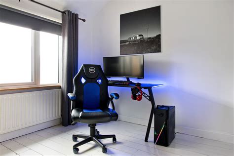 BX Gaming Desk with integrated RGB Lights | TEKGDV04