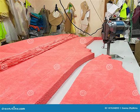 Industrial Electric Cloth Cutting Machine Stock Image - Image of bright ...