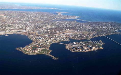 Naval Station Newport - Wikipedia