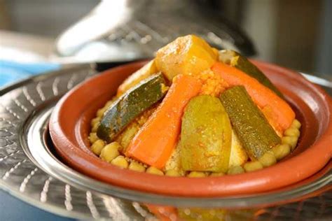 Couscous Traditionnel Marocain - Cuisine Marocaine