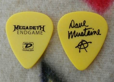 Dave Mustaine's Dunlop Standard Tortex 0.73mm Yellow Guitar Picks | Equipboard®