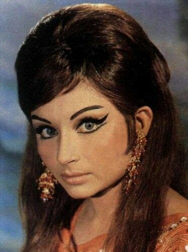 Helen Khan | Bollywood makeup, Vintage bollywood, Bollywood photos