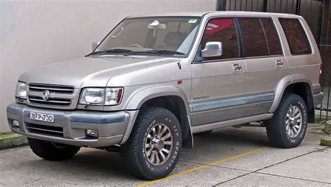 2001 Isuzu Trooper Limited - 4dr SUV 3.5L V6 auto