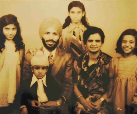 Milkha Singh Age, Death, Wife, Children, Family, Biography & More ...