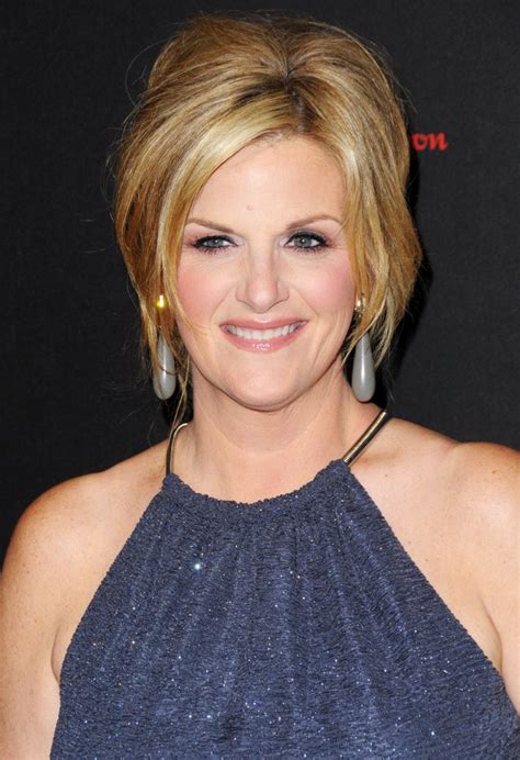 Trisha Yearwood Net Worth - Short bio, age, height, weight