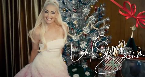 Gwen Stefani Drops Hints About a Christmas Album! | Gwen Stefani | Just ...