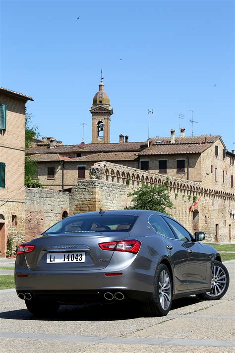 Maserati Ghibli sedan: new mega gallery released Ghibli(31) - Paul Tan ...