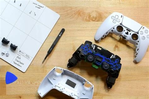 New Guides: PS5 DualSense Controller | iFixit News