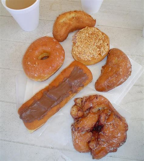 blognut: The Southwestern Florida Donut Adventure Part #1