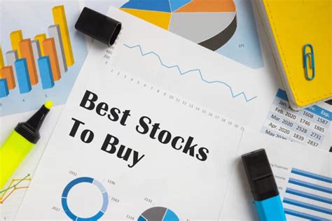 11 Best Vanguard Funds: Top Picks For Long-Term Wealth