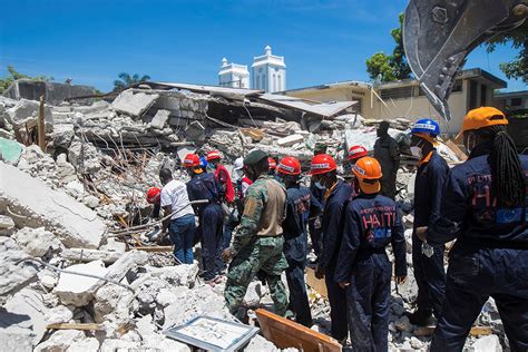 Relief workers: Haiti earthquake complicated by economy, gangs, weather