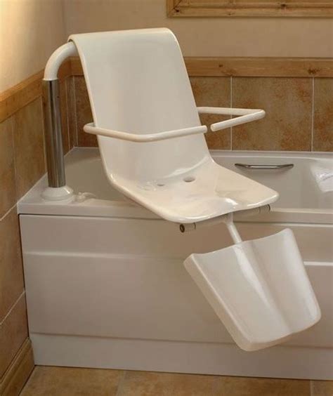 How to Choose a Home Bathtub Lift for Better Mobility - Use our 4 tips ...