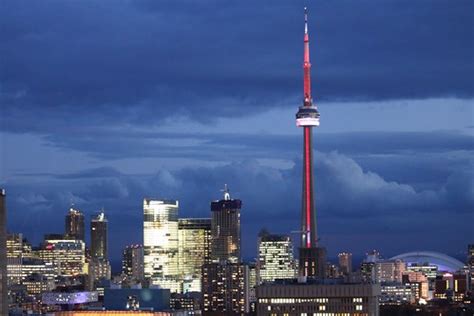 Canadian National Tower | I loved the red CN Tower with the … | Flickr