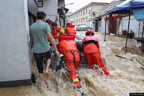 [In Photos] Typhoon In-Fa Makes Landfall In Zhejiang Province, Firefighters To The Rescue