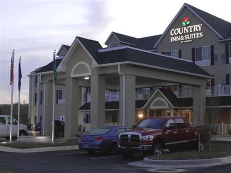 Country Inn & Suites by Radisson, Winchester, VA in Winchester (VA) - Room Deals, Photos & Reviews