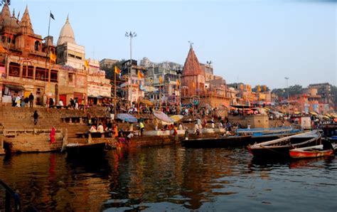 Ganga Ghat at varanasi editorial photo. Image of varanasi - 106306496