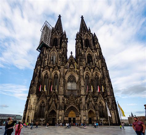 Guide to the Cologne Cathedral in Germany