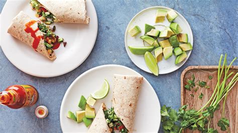 Lunch Wrap Ideas: How to Make a Wrap That Actually Tastes Good | Epicurious