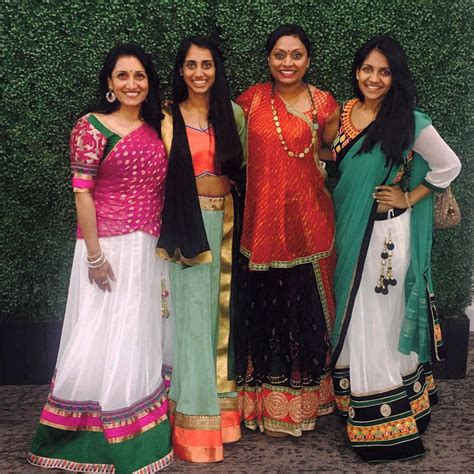 Garba outfits Indian outfits Gujarati | Indian dance costumes, Indian ...