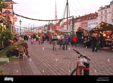 Nyhavn, Christmas Market, Copenhagen Stock Photo - Alamy