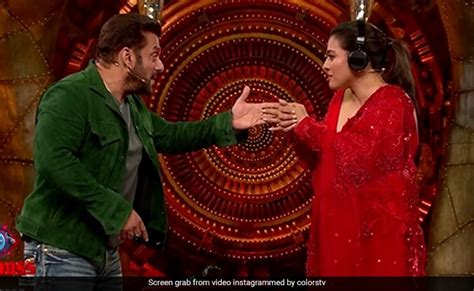 Bigg Boss 16: Salman Khan And Kajol Had This Much Fun On The Show