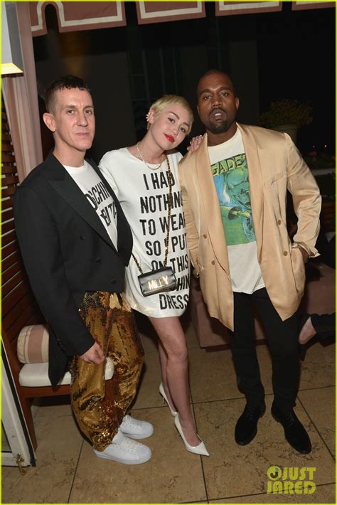 Rihanna & Kanye West Step Out for the Daily Front Row Awards: Photo ...