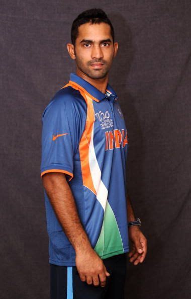 Dinesh Karthik Biography, Achievements, Career info, Records & Stats ...