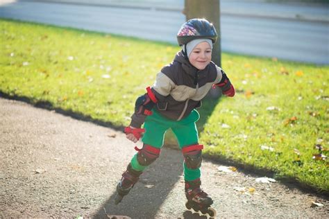 Premium Photo | Full length of boy skating in park