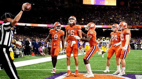 Highlight - Tee Higgins' long run extends lead for Clemson in College Football Playoff national ...