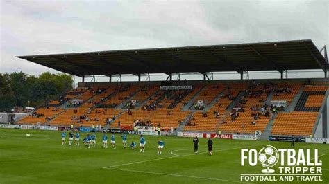 Stade Lavallois Stadium - Stade Francis Le Basser - Football Tripper