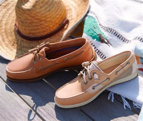 Buy > sperry boat shoes outfit > in stock