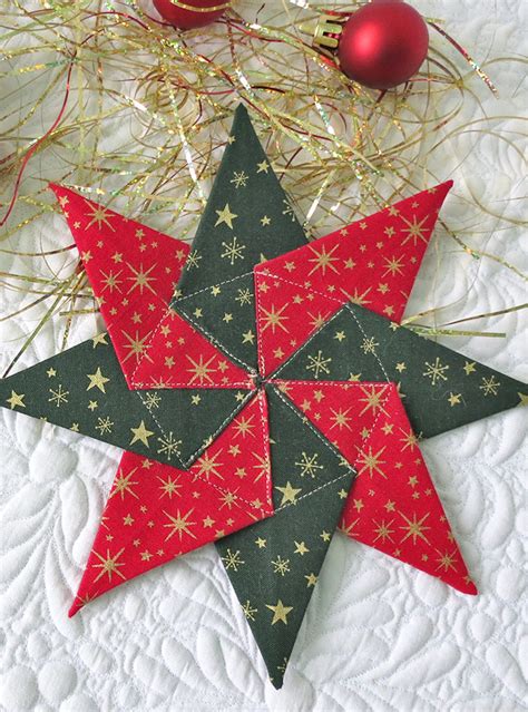 Fabric Star Ornament- tutorial for easy Christmas sewing - Geta's Quilting Studio