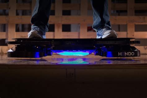 4Marty McFly Hoverboard: Marty McFly's Hoverboard Now Exists! - dBTechno