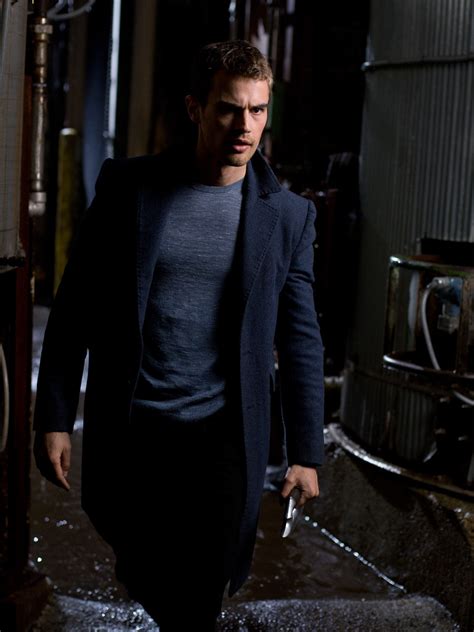 'Underworld: Awakening' (2012): Stills - Theo James Photo (35306887) - Fanpop