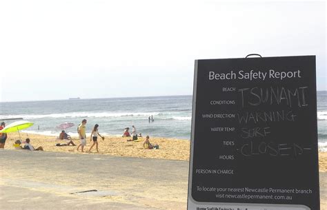 tsunami warning: beach closed | East Coast Australia prepare… | Flickr