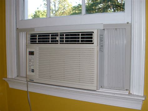 File:Air Condition Unit Interior View USA.jpg - Wikimedia Commons
