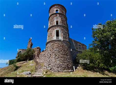 Grimaud castle hi-res stock photography and images - Alamy