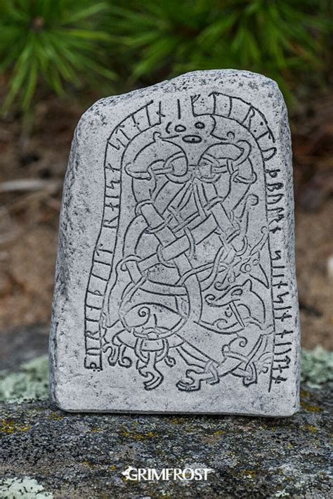 Runestone, Nastastenen | Rune stones, Viking runes, Runes