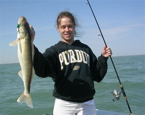 Lake Erie Fishing - Erie Quest