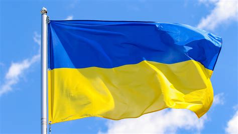 ukraine-flag-getty-20220304.jpg | Fronteras