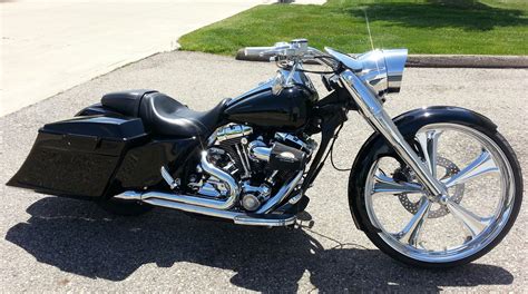 2007 Harley-Davidson® FLHRS Road King® Custom for Sale in Swartz creek, MI (Item 470921)