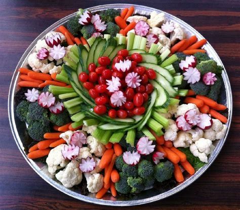 Vegetable Platter Ideas for Parties | Veggie tray idea http ...