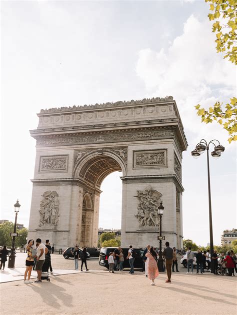 Arc de Triomphe in Paris: tickets, prices & opening hours! - This is Paris