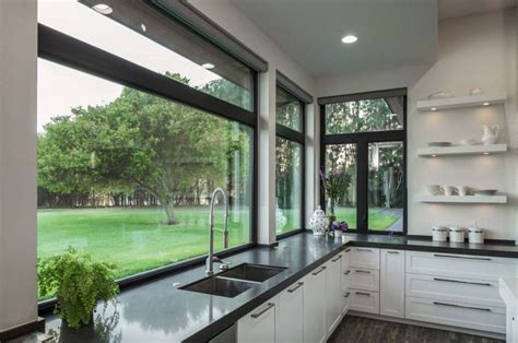 Contemporary home in South Texas with surprising interior warmth | Contemporary house, Kitchen ...